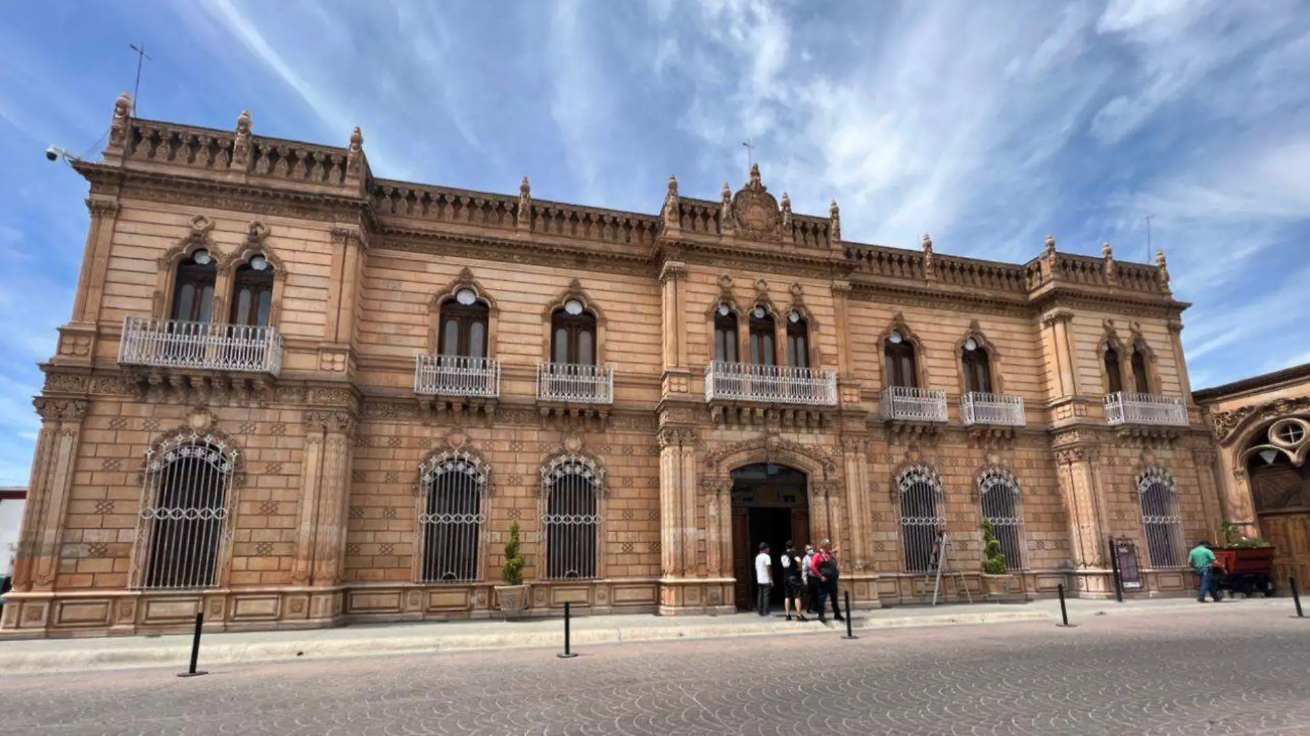 palacio alvarado exposición 1